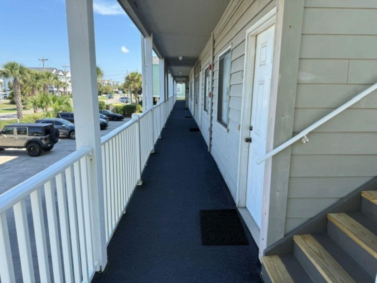 1317 Ocean Blvd. S  Photo 7