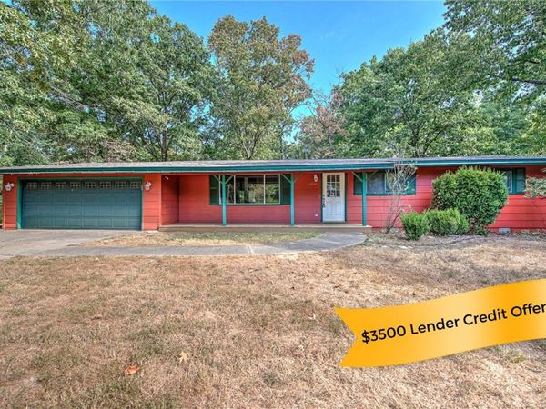 14828 Oak Hill Road, Bella Vista, AR 72715