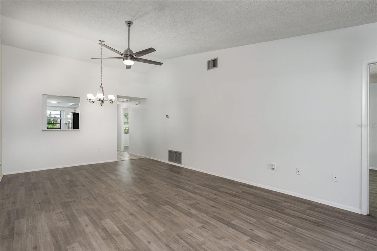 1206 58th Street W, Bradenton, FL 34209 Photo