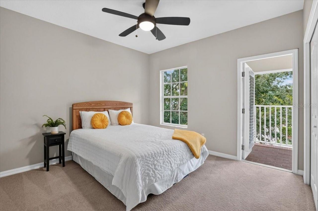 9830 W Park Village Drive, Tampa, FL 33626 Photo