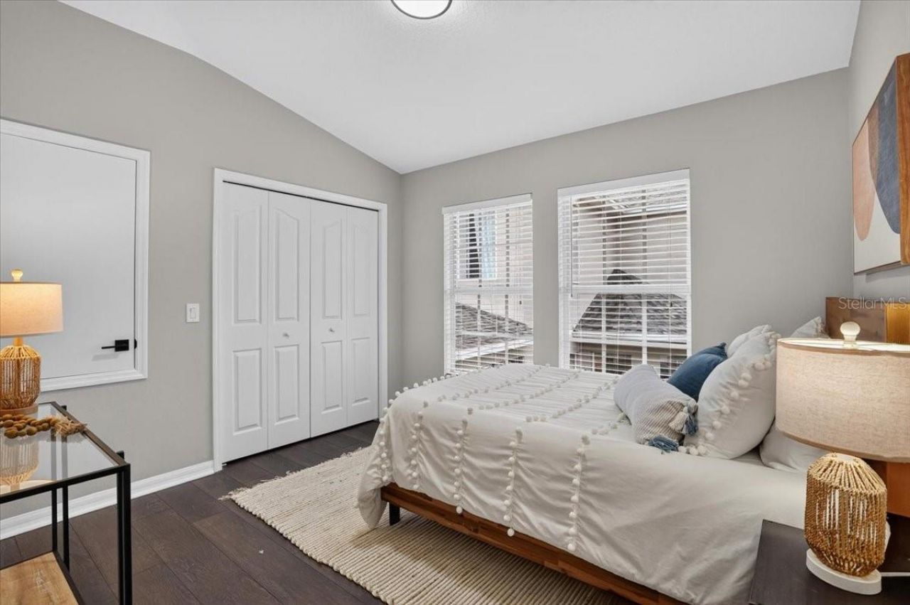 9830 W Park Village Drive, Tampa, FL 33626 Photo