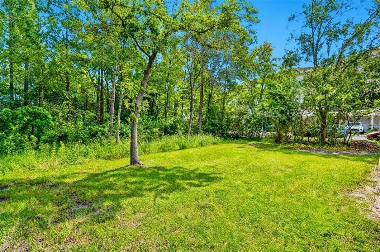9830 W Park Village Drive, Tampa, FL 33626 Photo