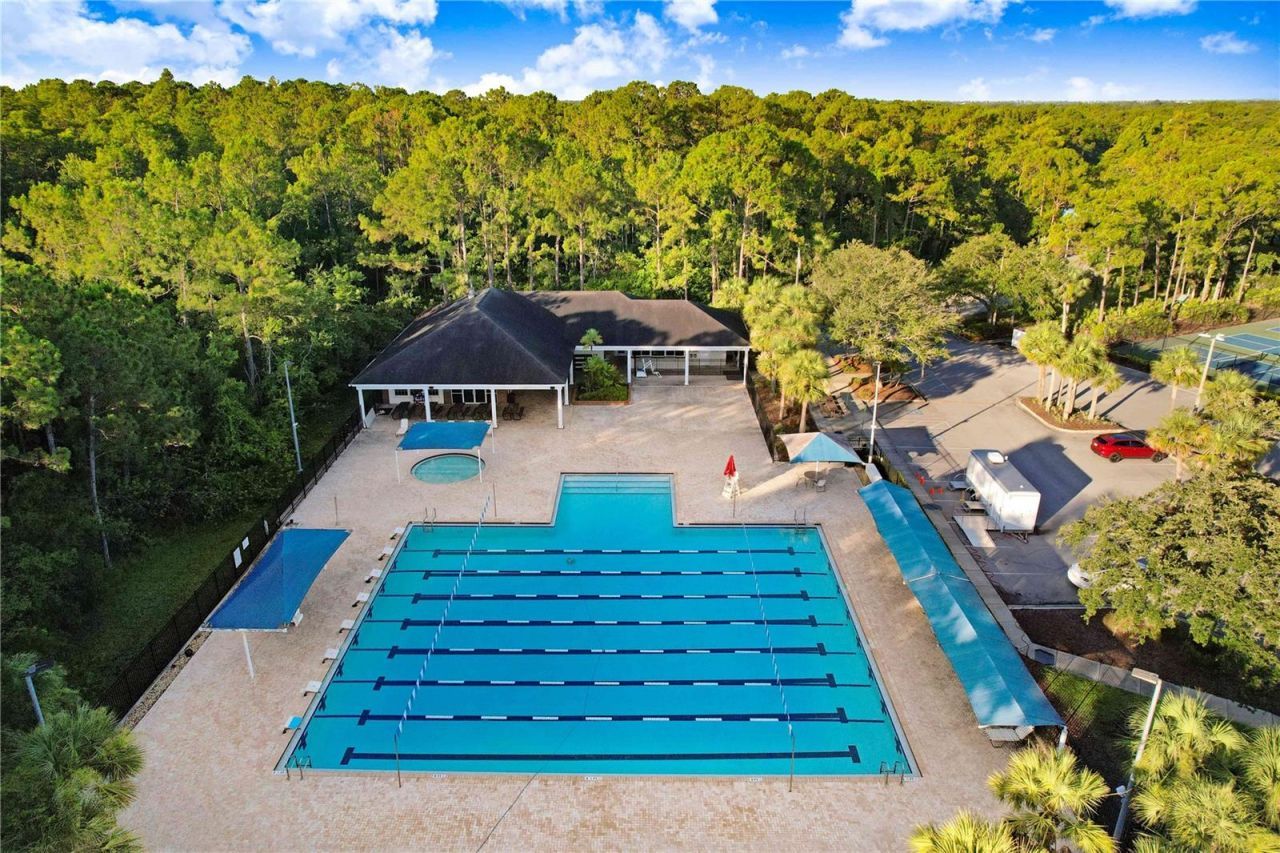 9830 W Park Village Drive, Tampa, FL 33626 Photo