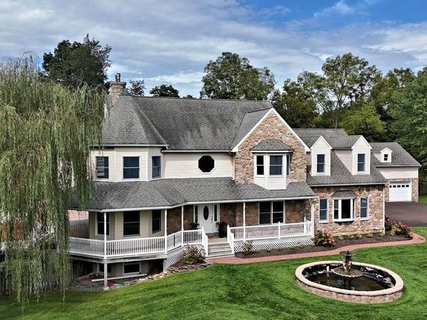 2 TRABER LANE, SPRING CITY, PA 19475