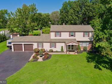 28 HARVEST ROAD, IVYLAND, PA 18974
