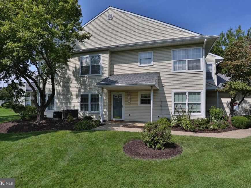 2902 Lynbrooke Drive, Yardley, PA 19067 Main Photo