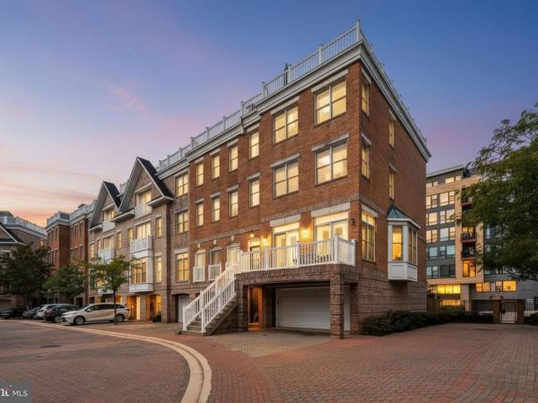 1232 HARBOR ISLAND WALK, BALTIMORE, MD 21230