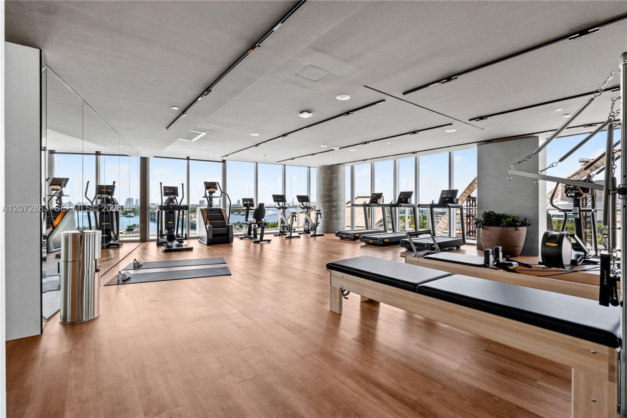 1400 Biscayne Blvd, Unit 3003, Miami, FL 33132 Photo