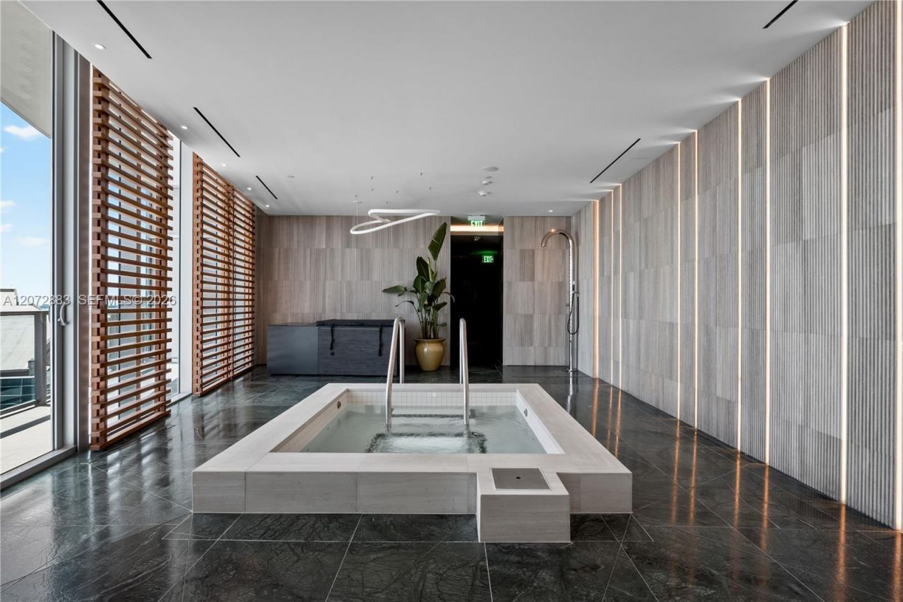 1400 Biscayne Blvd, Unit 3003, Miami, FL 33132 Photo