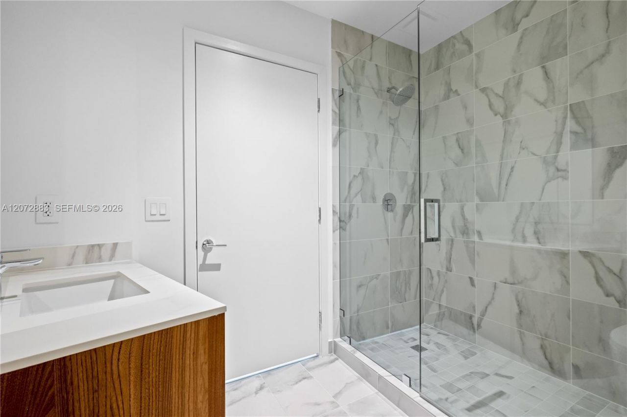 1400 Biscayne Blvd, Unit 3003, Miami, FL 33132 Photo