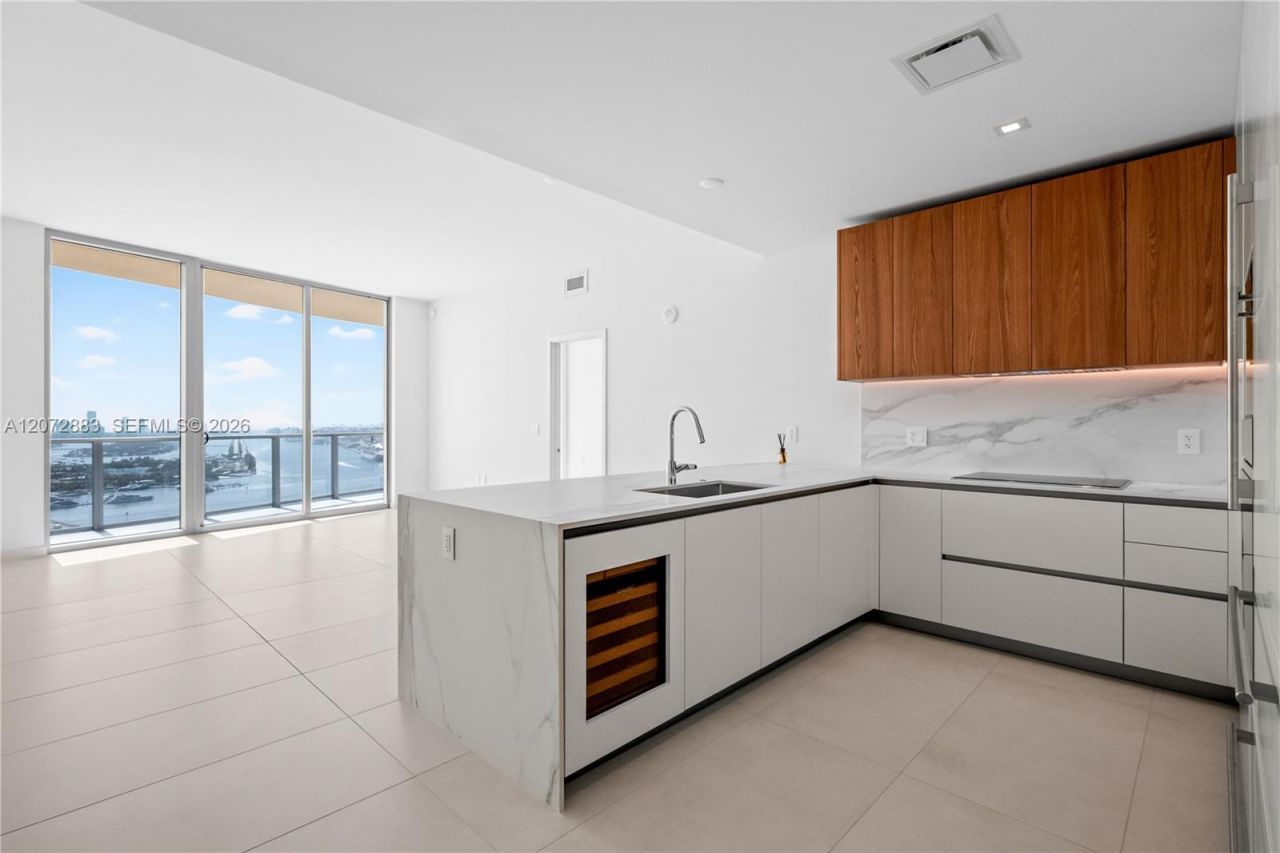 1400 Biscayne Blvd, Unit 3003, Miami, FL 33132 Photo