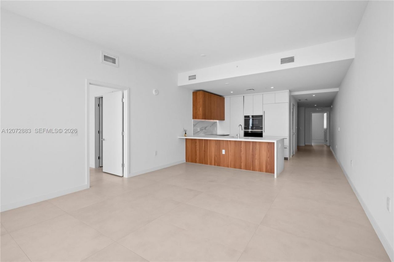 1400 Biscayne Blvd, Unit 3003, Miami, FL 33132 Photo