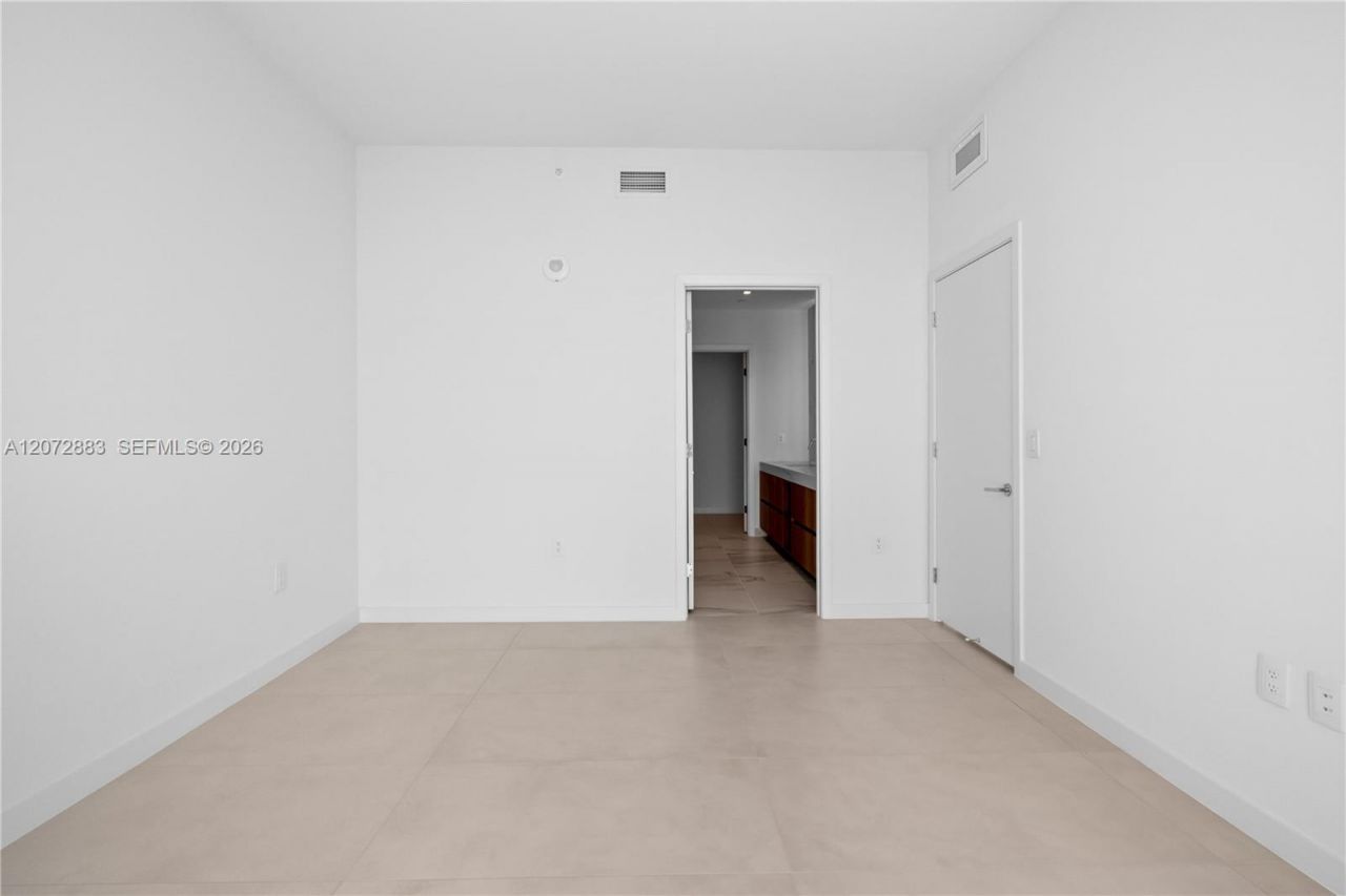 1400 Biscayne Blvd, Unit 3003, Miami, FL 33132 Photo