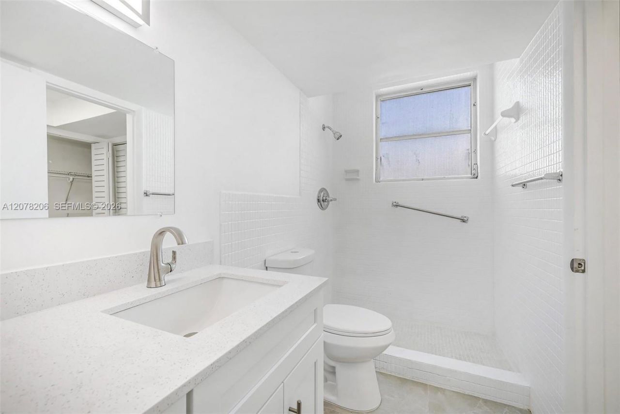 1501 NE Miami Gardens Dr, Unit 257, Miami, FL 33179 Photo