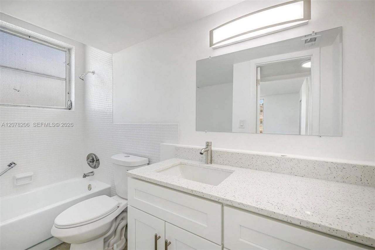 1501 NE Miami Gardens Dr, Unit 257, Miami, FL 33179 Photo