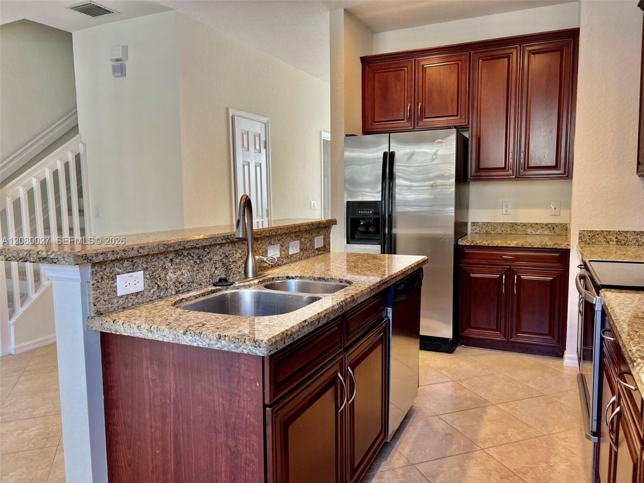123 E Royal Palm Cir, Unit 105, Jupiter, FL 33458 Photo