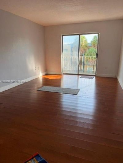4301 NW South Tamiami Canal Dr , Unit 3-302, Miami, FL 33126 Photo