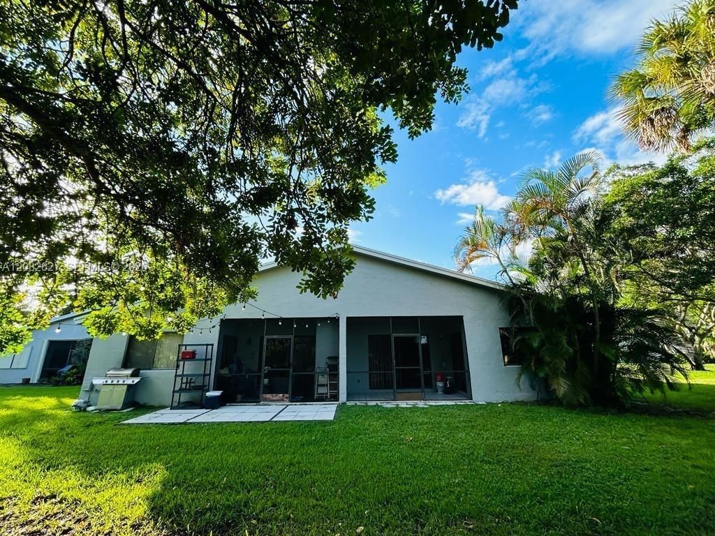 611 Racquet Club Rd , Unit 1, Weston, FL 33326 Photo