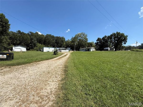1025 Madison 9234 , Fredericktown, MO 63645