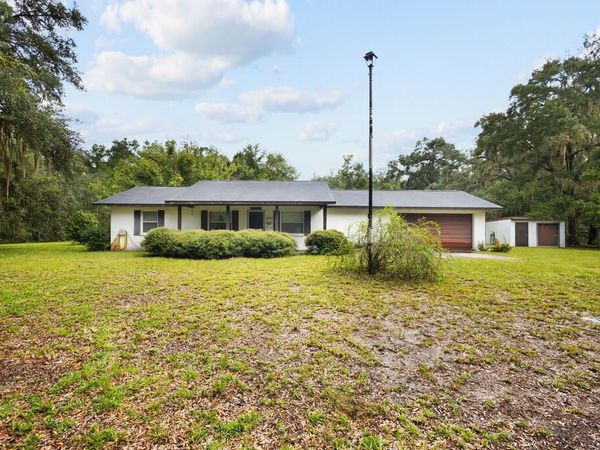 444 NE 816th Ave, Old Town, FL 32680