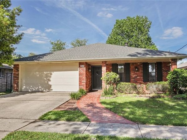 1517 APPLE Street , Metairie, LA 70001