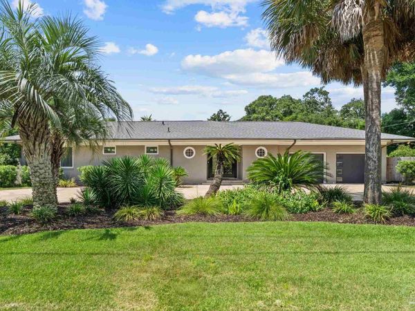 1401 N A St, Pensacola, FL 32501