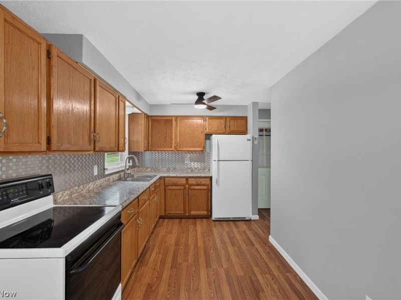 3865 Seeman Street SW, East Sparta, OH 44626 Photo 10