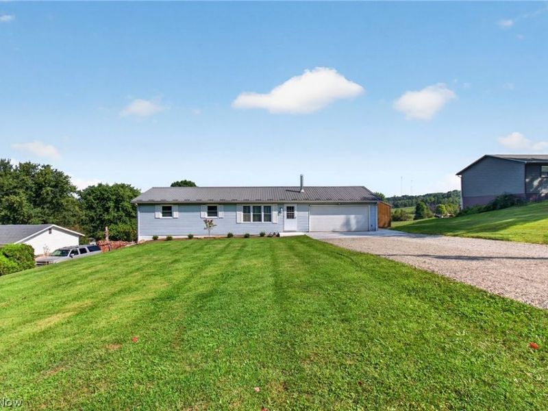 3865 Seeman Street SW, East Sparta, OH 44626 Photo 2