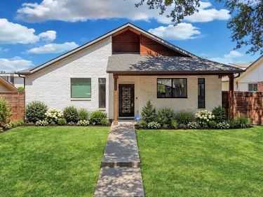 10827 Wallbrook Drive, Dallas, TX 75238