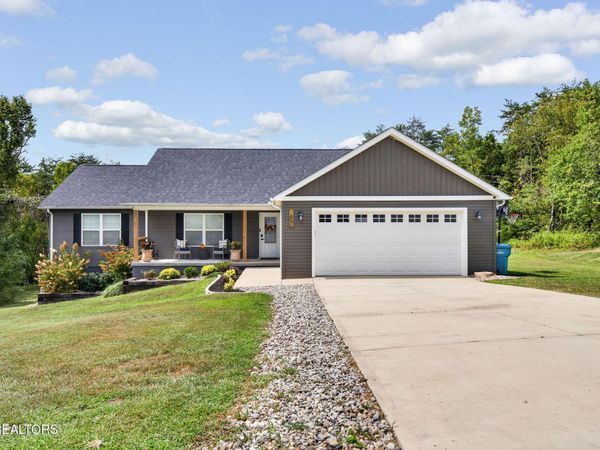 60 Capitol Drive, Crossville, TN 38555
