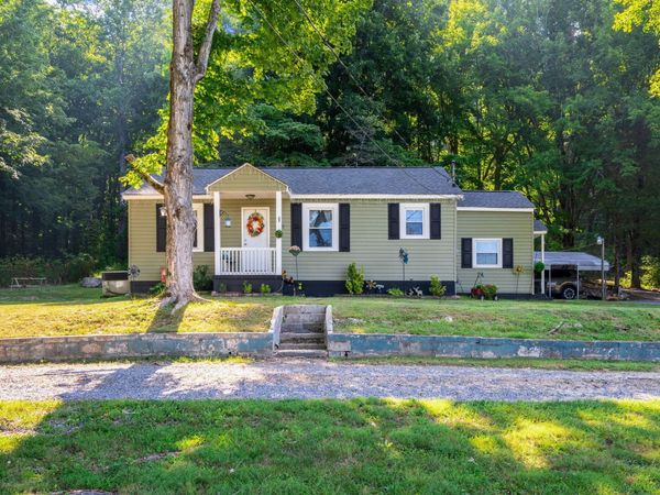 805 Lead Mine Valley Road, Cleveland, TN 37311