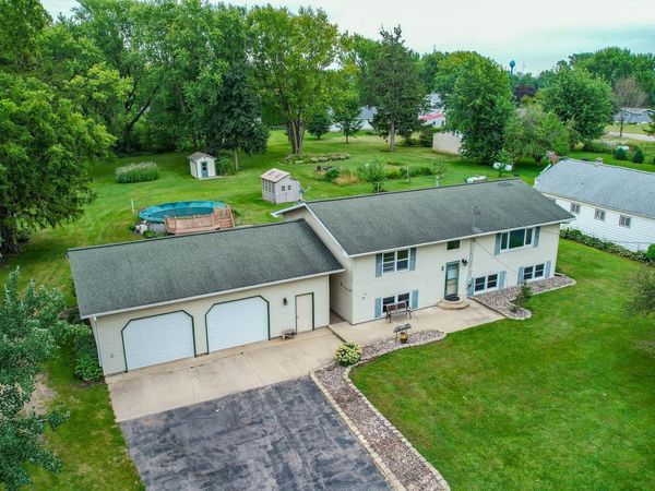 263 S Pine Street , Dexter, MN 55926