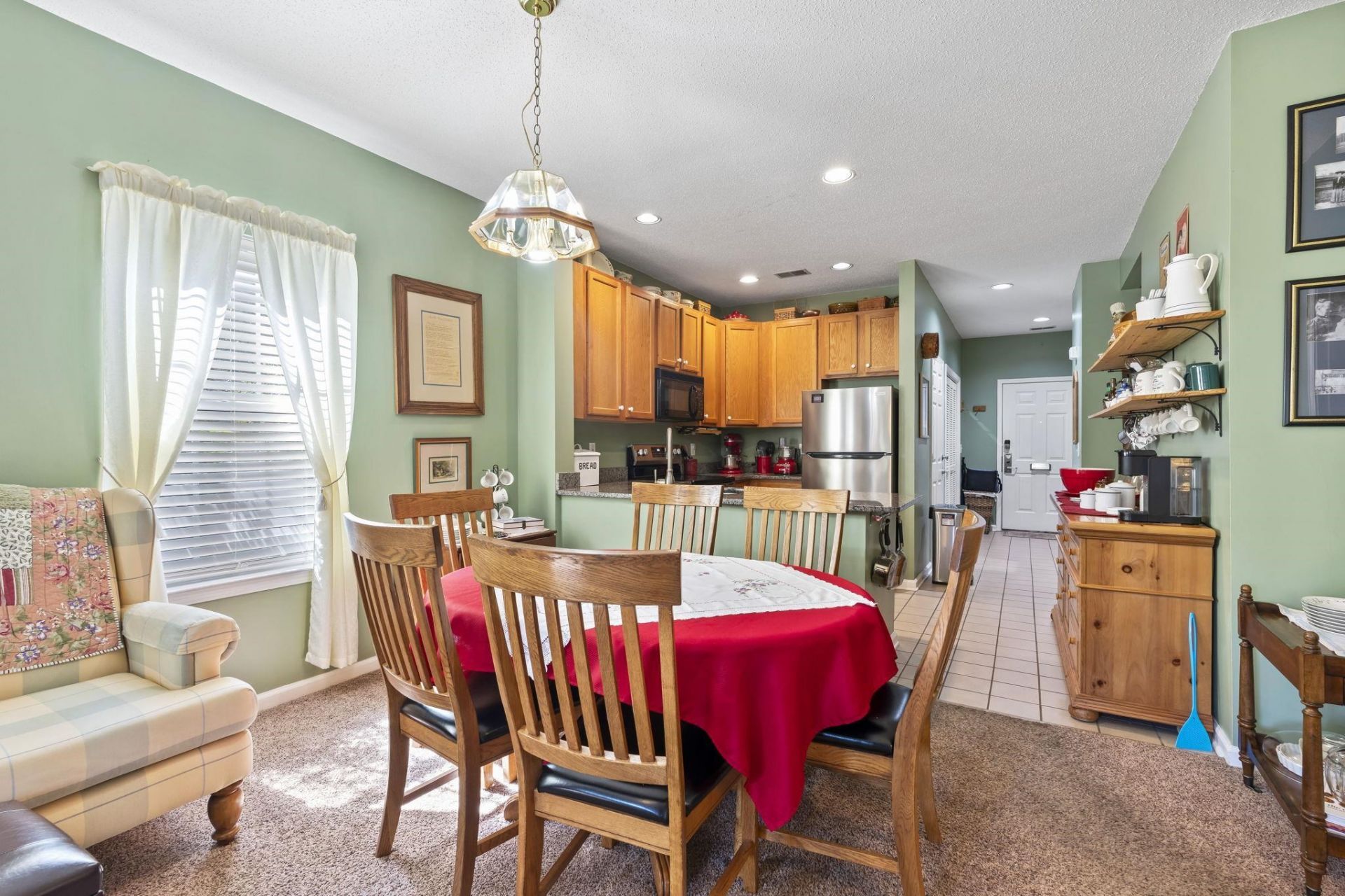 4545 Girvan Dr.  Photo 11