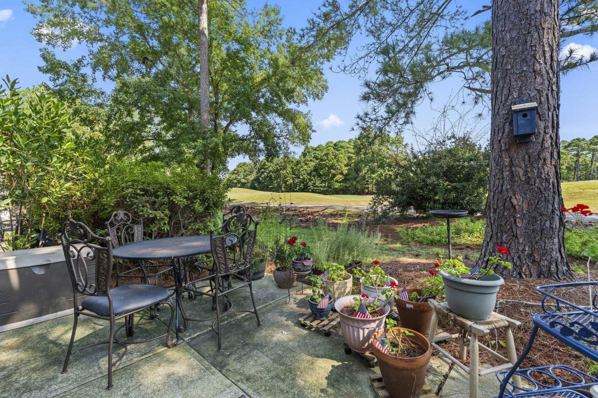 4545 Girvan Dr.  Photo 34