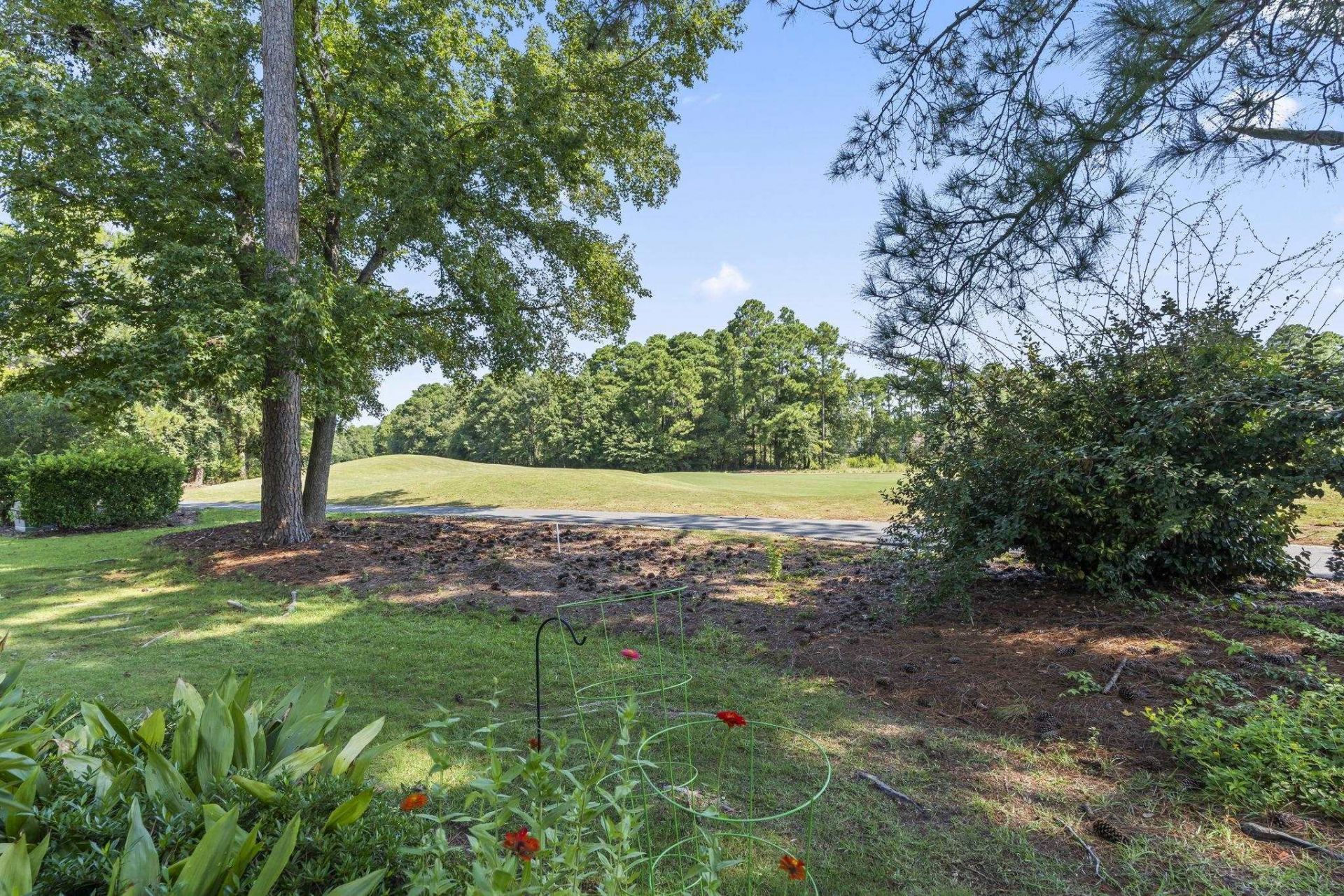 4545 Girvan Dr.  Photo 36