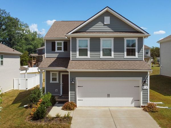 414 Valley View Dr, White House, TN 37188