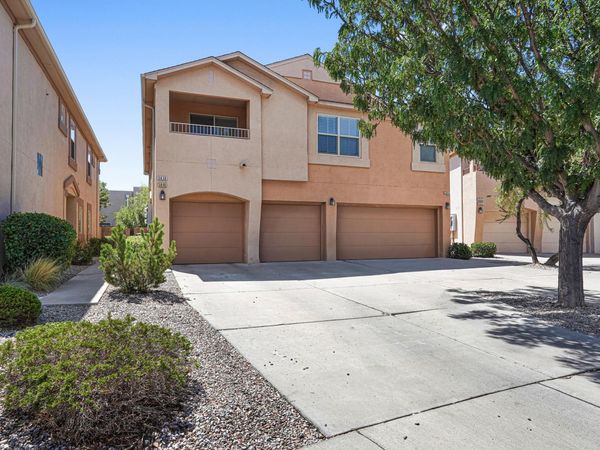 5640 Valle Alegre Road NW, Albuquerque, NM 87120