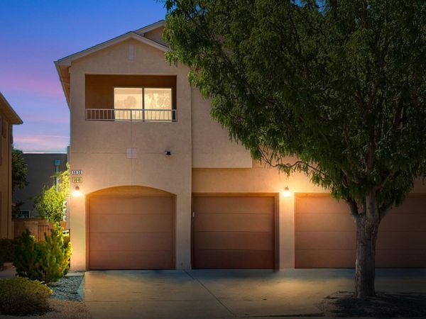 5640 Valle Alegre Road NW, Albuquerque, NM 87120