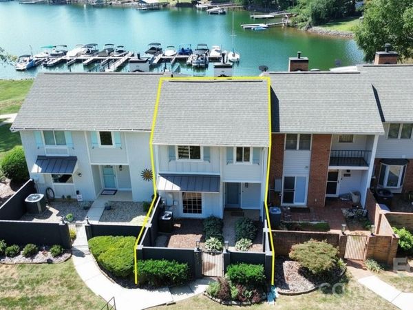 8014 Westcape Drive, Denver, NC 28037