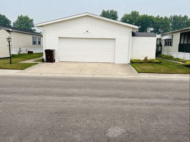 235 Buckingham Drive, Lima, OH 45807 Photo 1