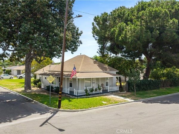 2450 I, La Verne, CA 91750