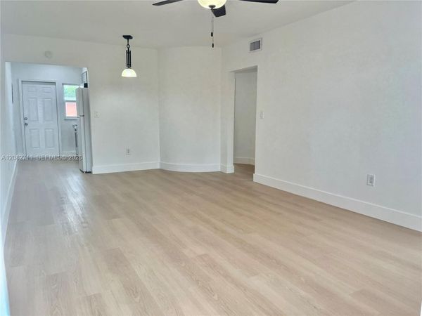 3401 SW 11 St, Unit 3 (aka 1B), Miami, FL 33135