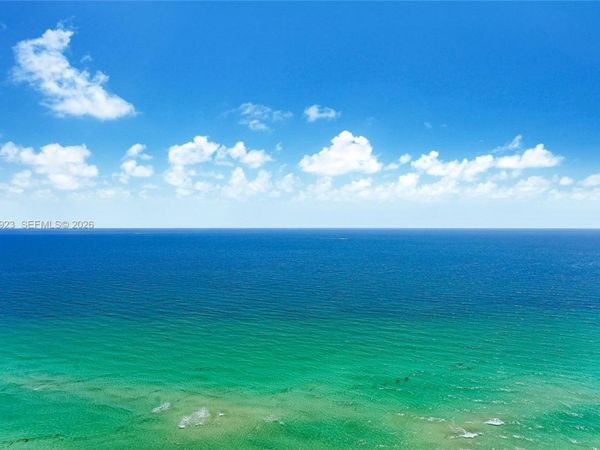 16051 Collins Ave, Unit 2903, Sunny Isles Beach, FL 33160