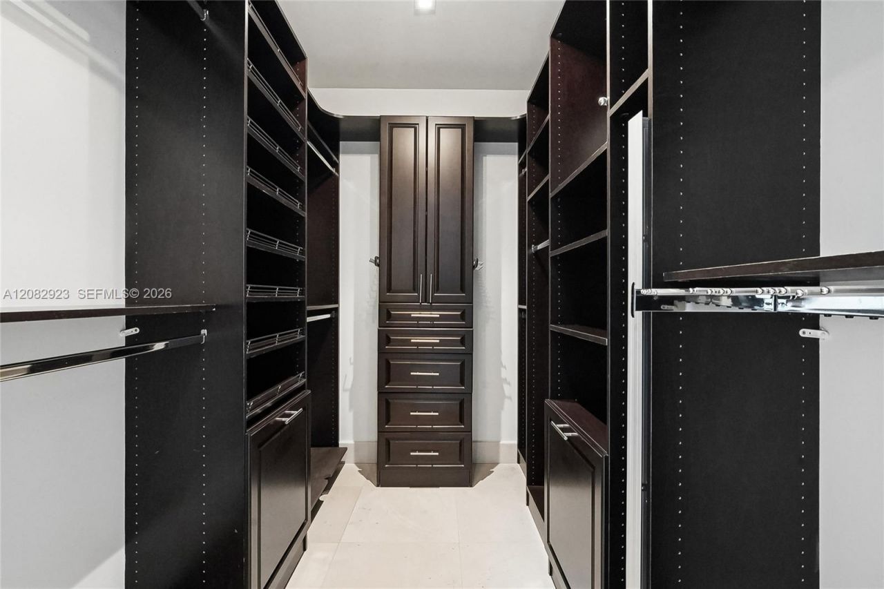 16051 Collins Ave, Unit 2903, Sunny Isles Beach, FL 33160 Photo
