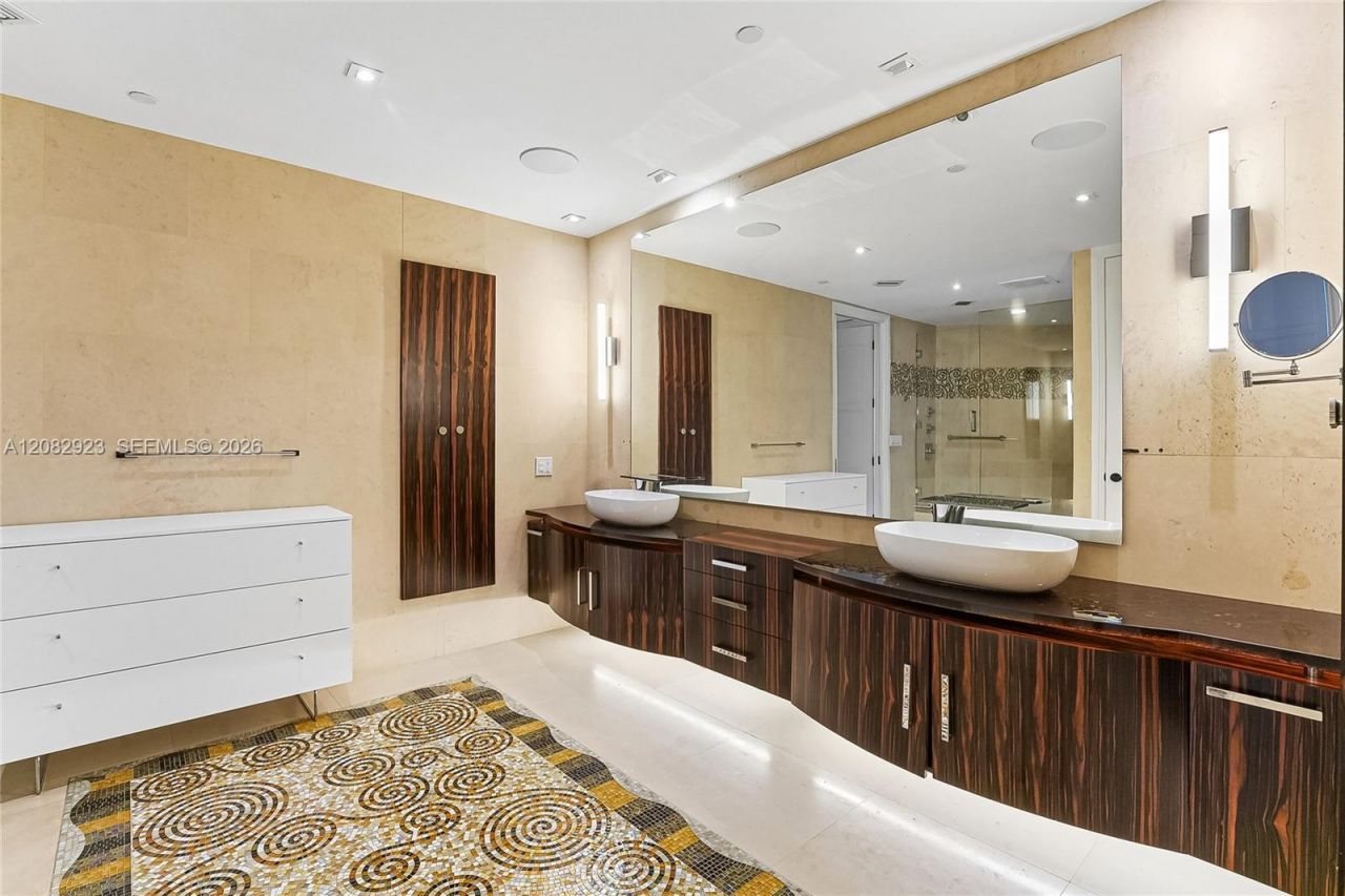 16051 Collins Ave, Unit 2903, Sunny Isles Beach, FL 33160 Photo