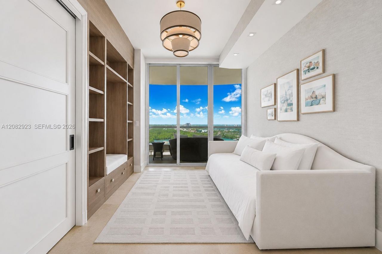 16051 Collins Ave, Unit 2903, Sunny Isles Beach, FL 33160 Photo