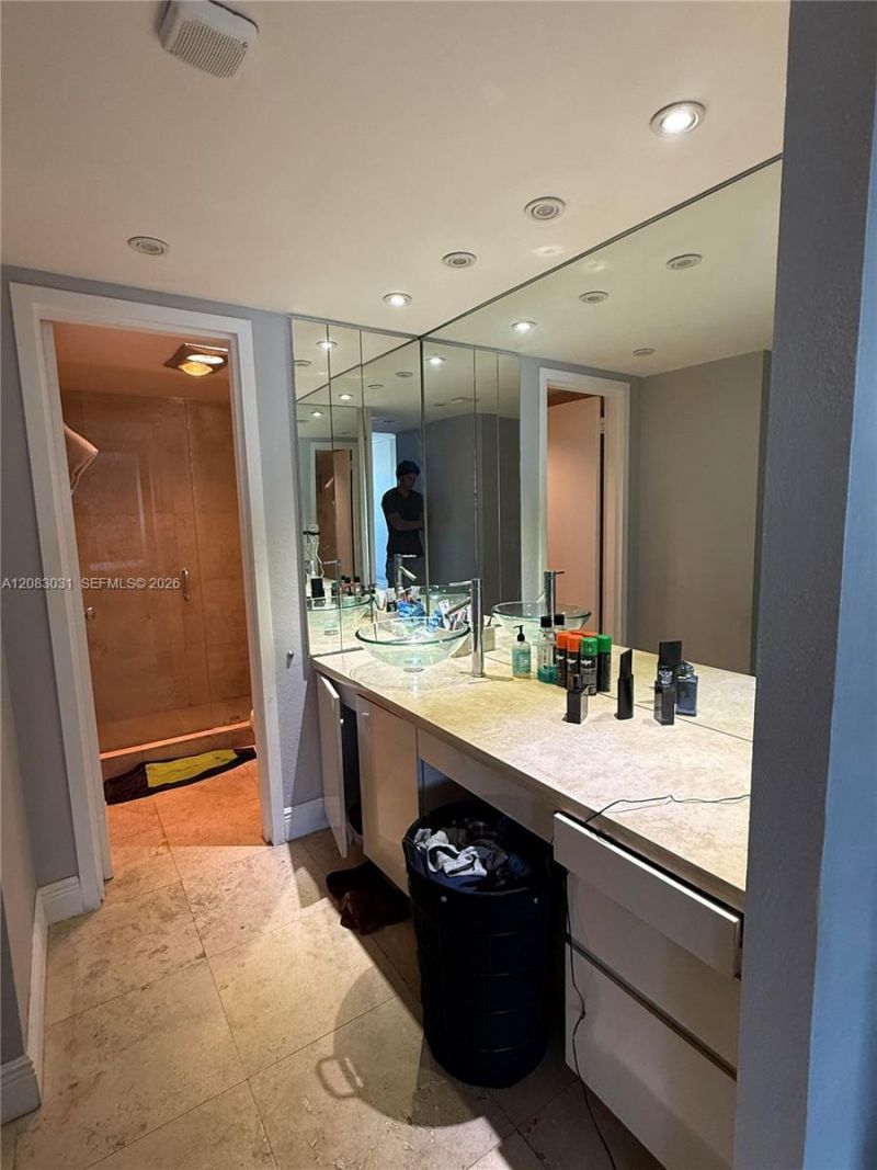 3375 N Country Club Dr , Unit 1004, Aventura, FL 33180 Photo