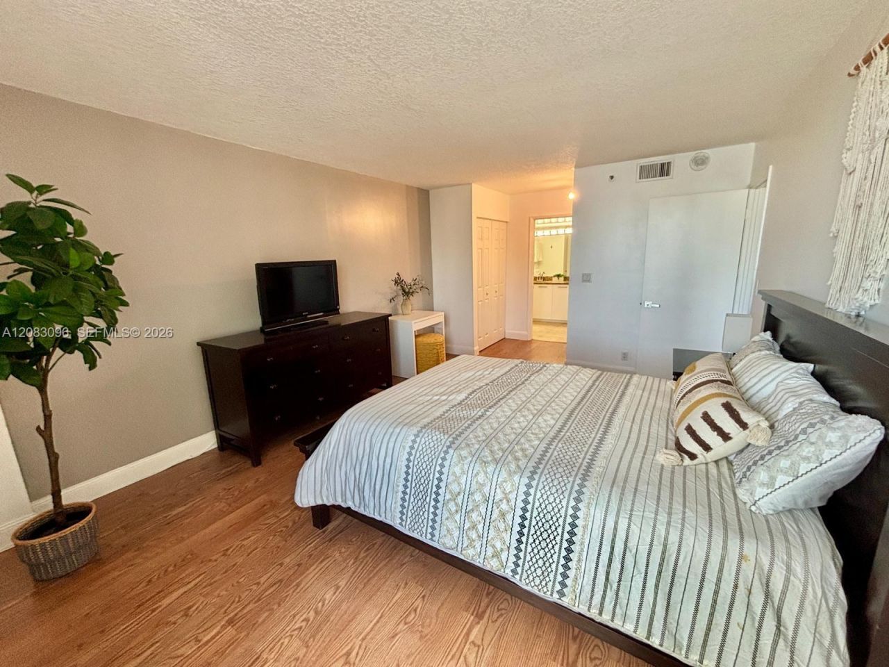 3300 NE 192nd St, Unit PH16, Aventura, FL 33180 Photo