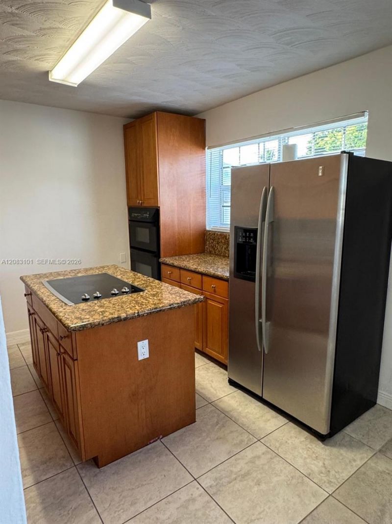 3650 SW 92nd Ave , Unit 1, Miami, FL 33165 Photo