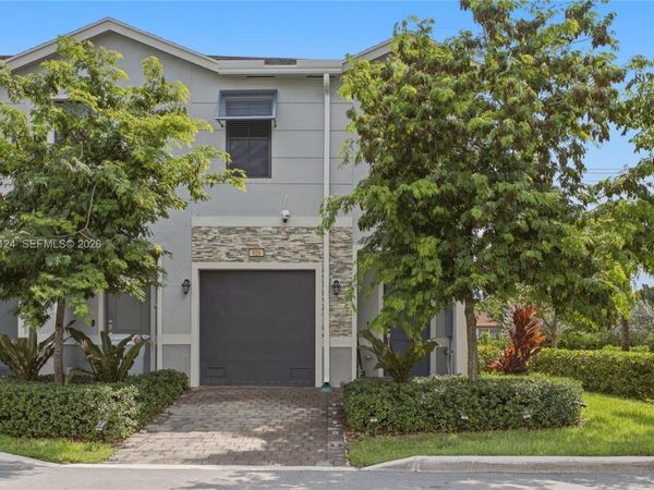 926 NW 3rd Ter, Unit 926, Pompano Beach, FL 33060